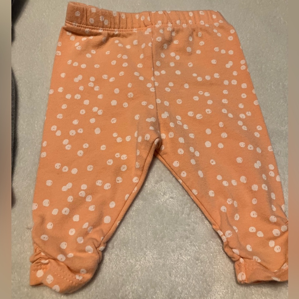 Circo Gray Bodysuit with Peach Trim and Polka Dot Pants - Picture 4 of 5